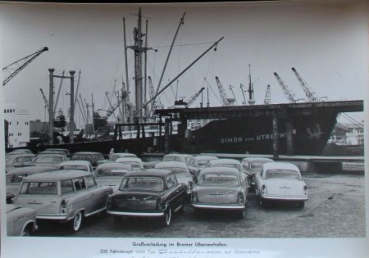 Borgward Isabella at loading at Bremen overseeport 1956 Factoryphoto (9646)